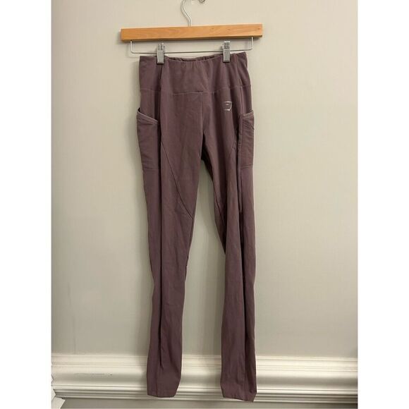 GymShark Leggings... size XS?? In GUC! - Picture 1 of 10